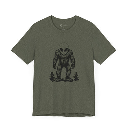 ET SASQUATCH (ADULT T-SHIRT)